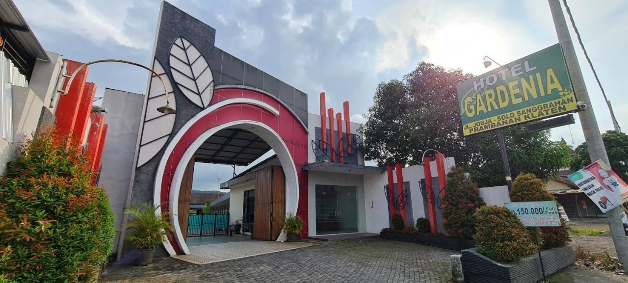 Oyo 90831 Hotel Gardenia Prambanan Surakarta  Экстерьер фото