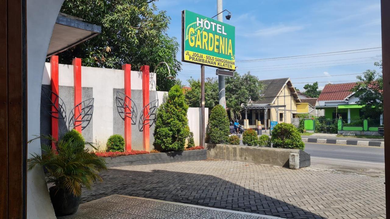 Oyo 90831 Hotel Gardenia Prambanan Surakarta  Экстерьер фото